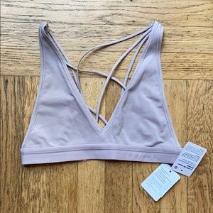 Lululemon a little bit closer bralette small
